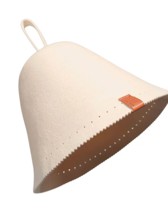 Thick sauna hat in white 100% merino wool, front view